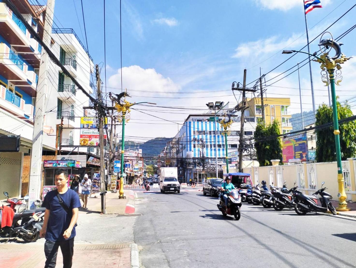 Beachwalk Minotel Patong 외부 사진