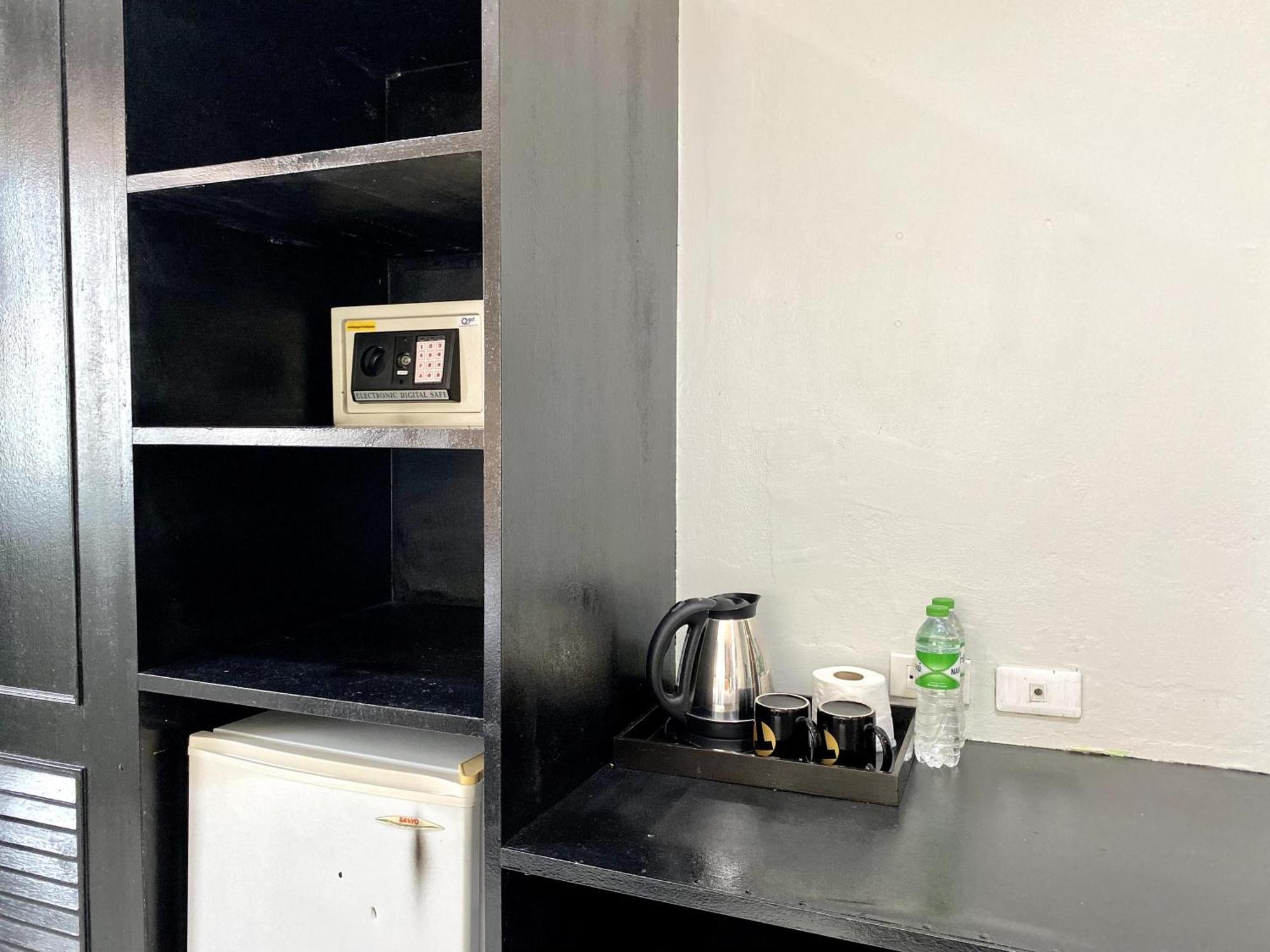 Beachwalk Minotel Patong 외부 사진