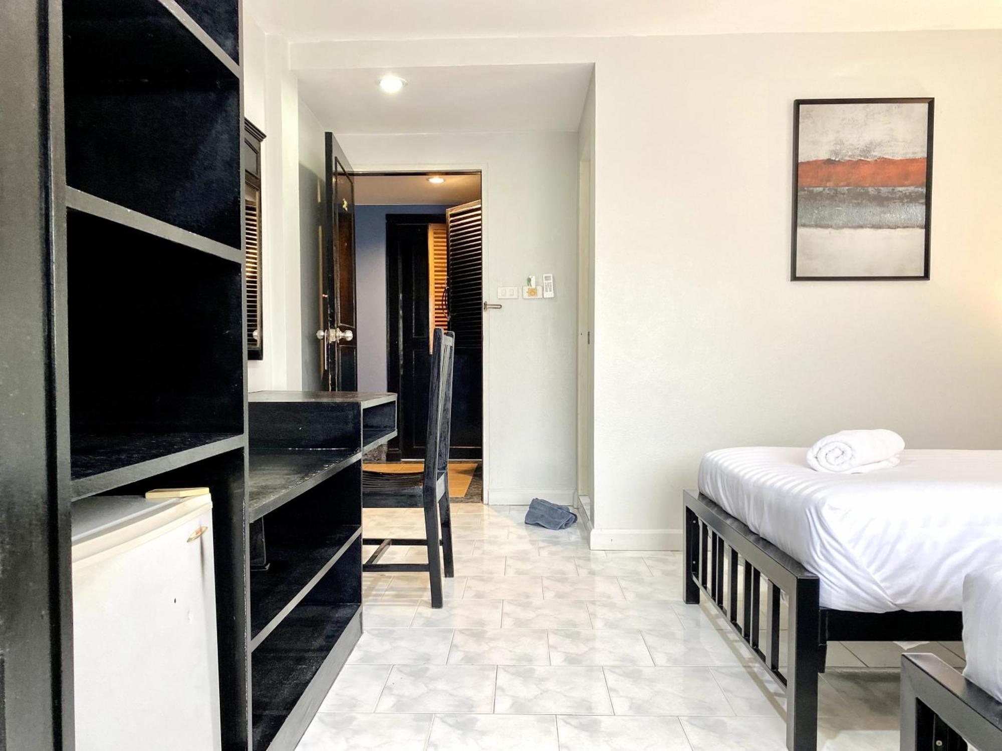 Beachwalk Minotel Patong 외부 사진
