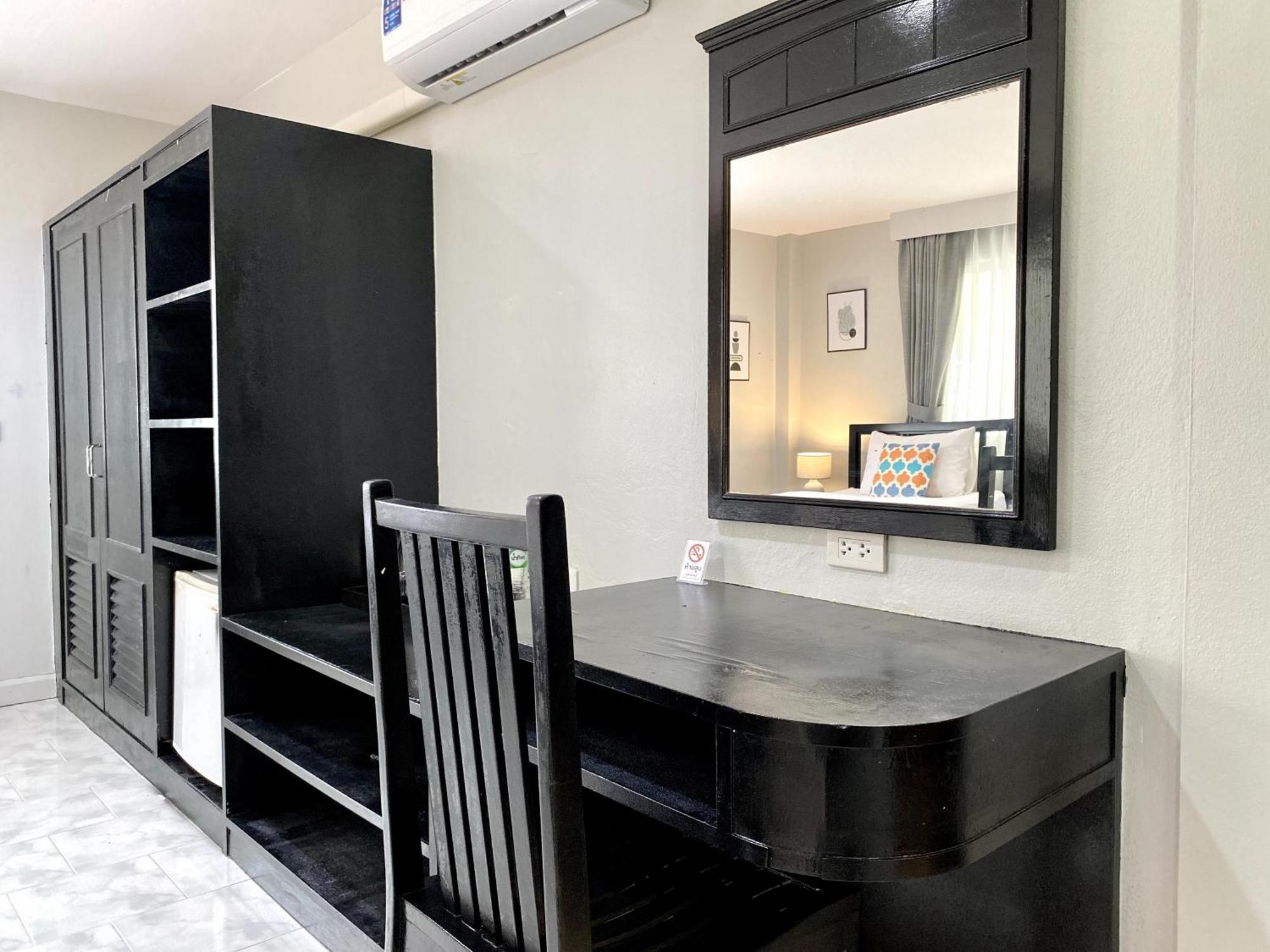 Beachwalk Minotel Patong 외부 사진