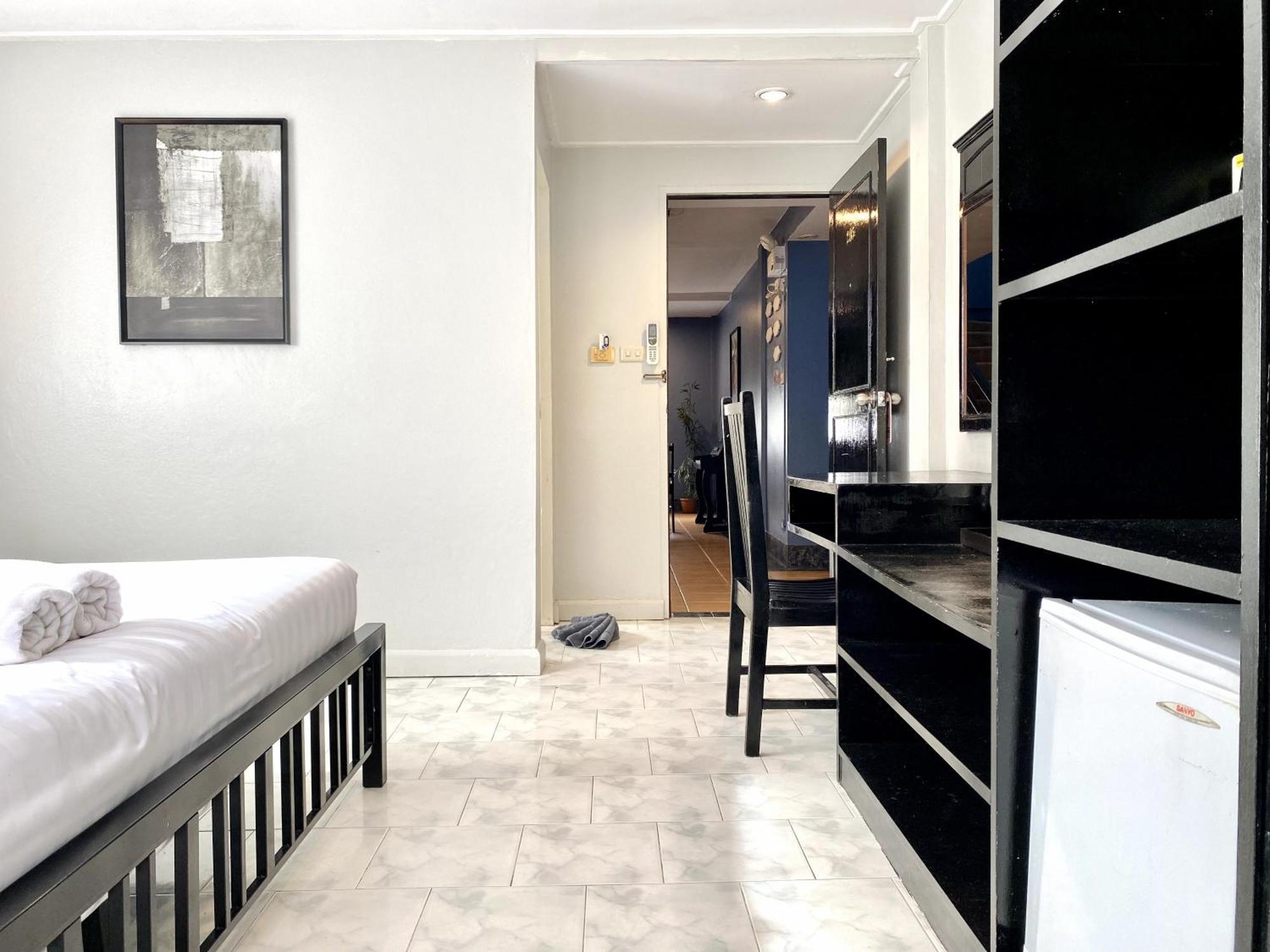 Beachwalk Minotel Patong 외부 사진