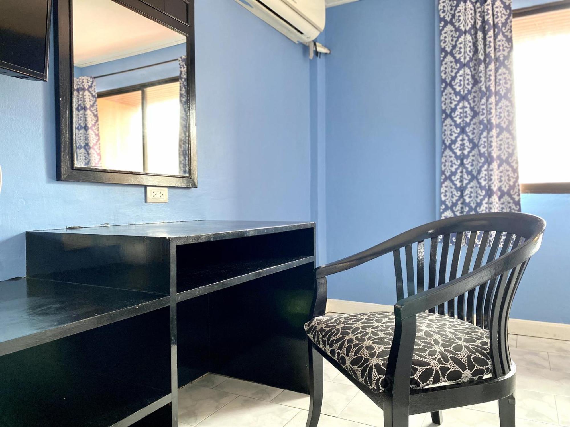 Beachwalk Minotel Patong 외부 사진