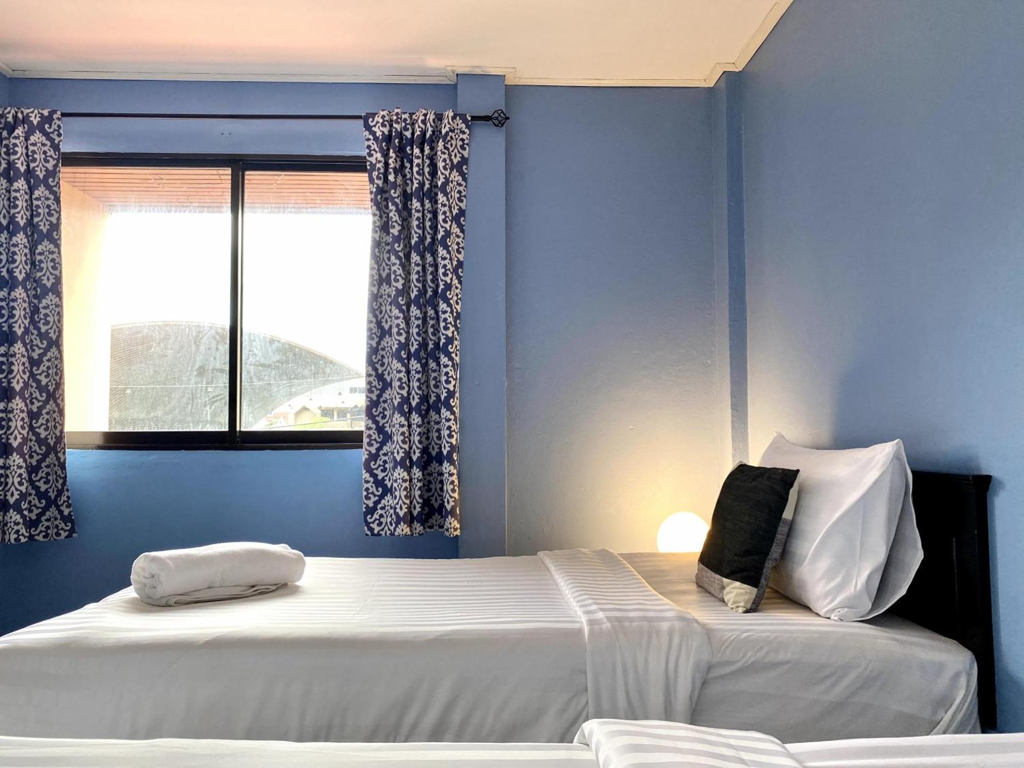 Beachwalk Minotel Patong 외부 사진